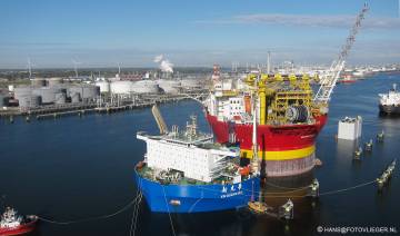 offloading_7198.jpg